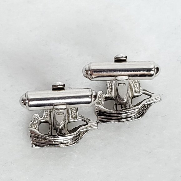 Vintage Galleon Ship Cufflinks Silver Tone Pirate Tall Ship - Picture 5 of 5
